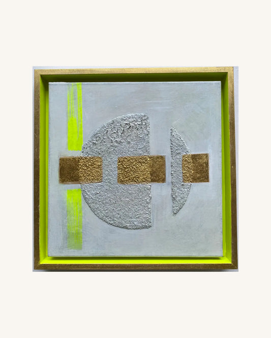Circle with neoyellow stripe 0