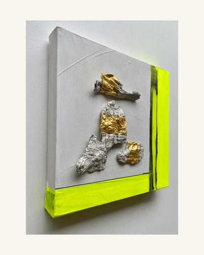Golden barks with neoyellow 1