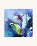 Lilien in Blau und Grüntönen I Between Shadow and Bloom 1