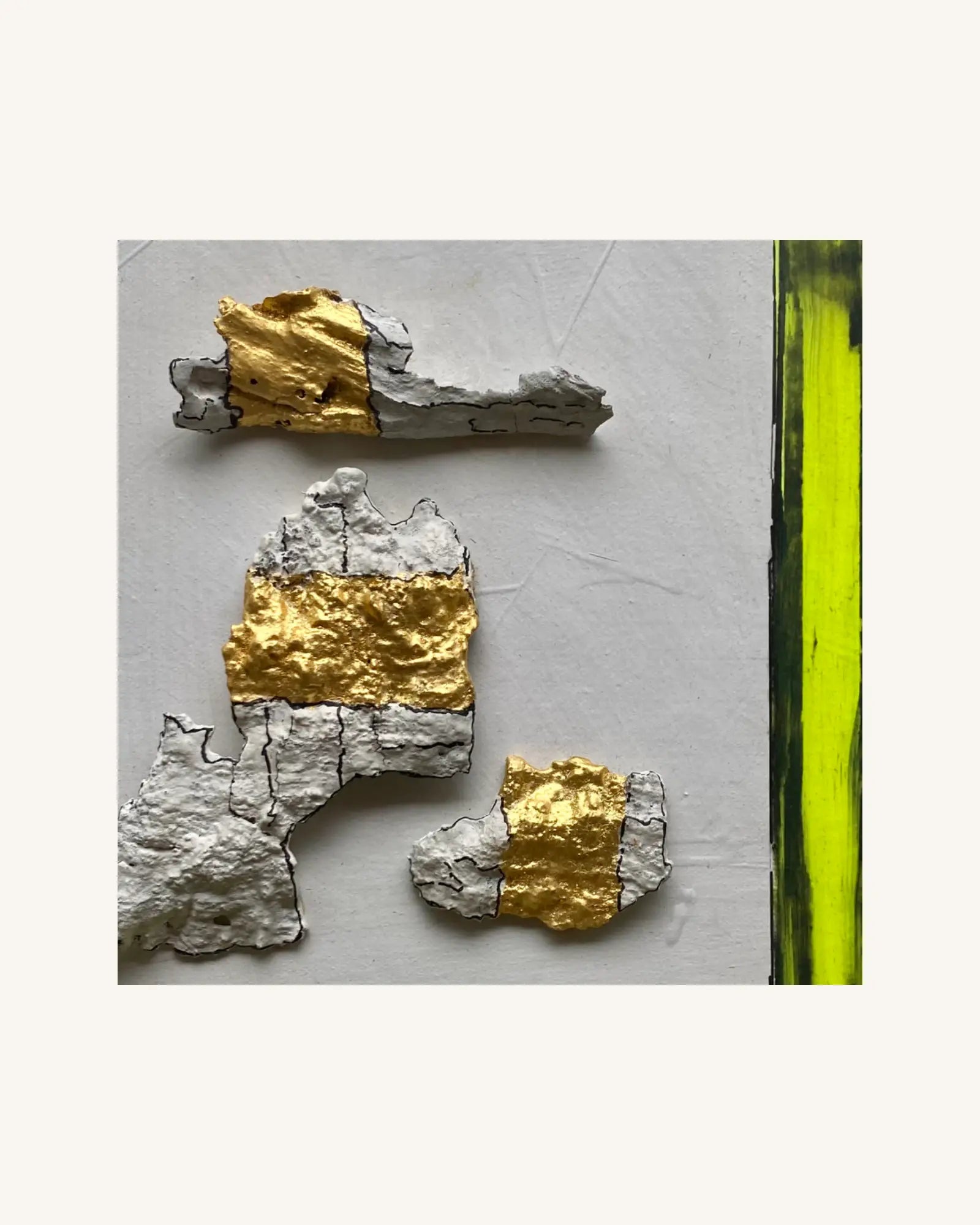 Golden barks with neoyellow 3