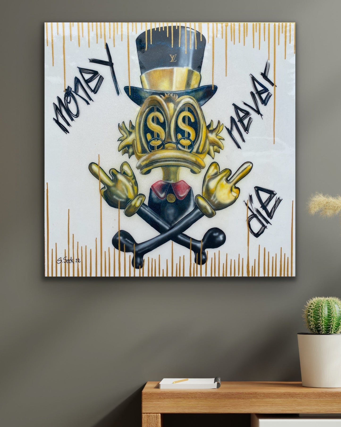 money never die